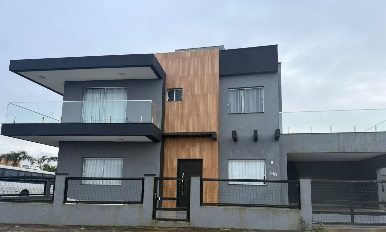 Foto de Casa com piscina em Capão da canoa!
